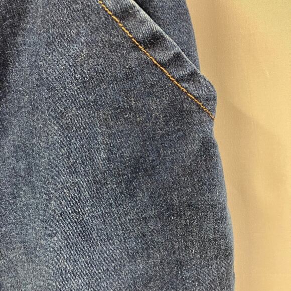 Duluth Trading Co. Womens Asset Management High Rise Trouser Jeans 6x33 Dark - Picture 6 of 16